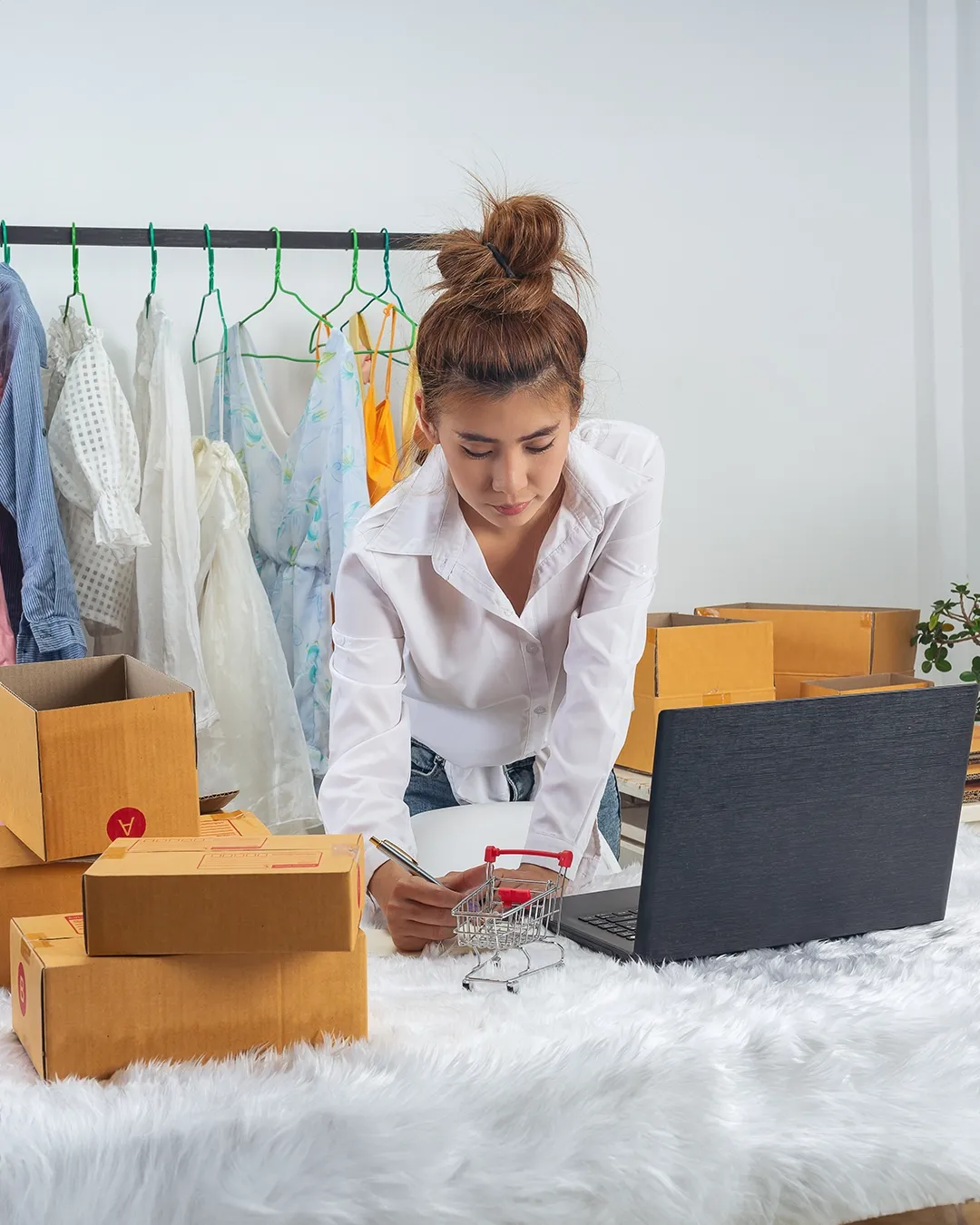 Creizer: Crafting Success Stories, One Sale at a Time